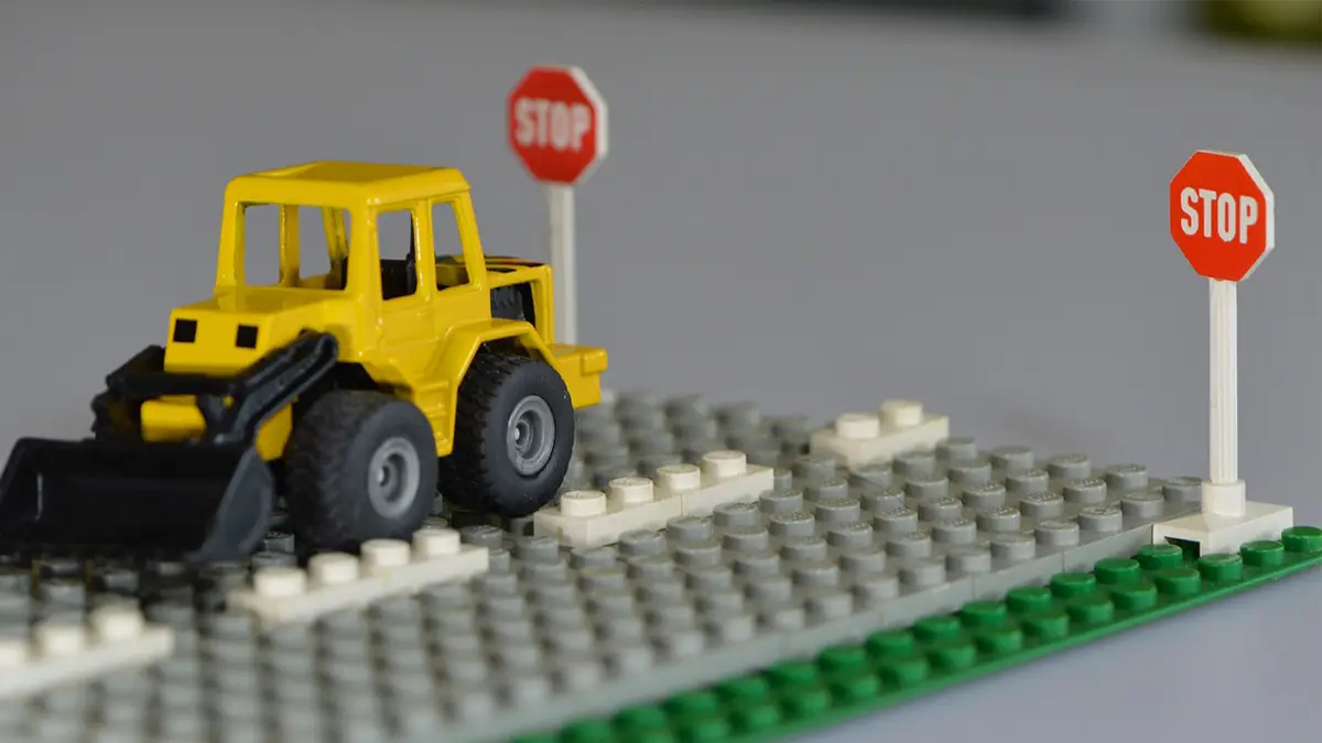 Stop Tábla a lego asztalon